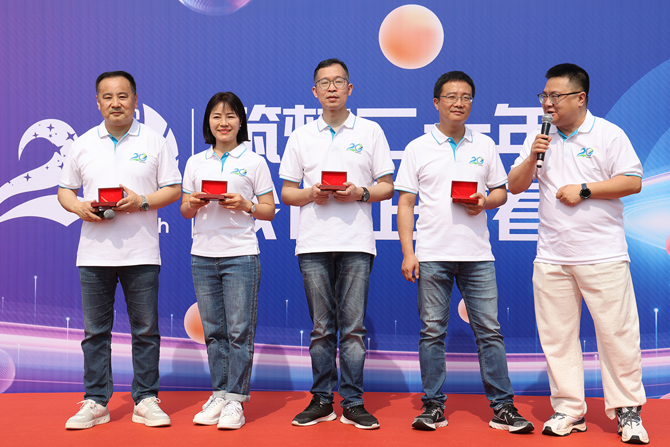 b571f208-c3ff-4ce9-b747-c7ee496cb8b1.jpg b571f208-c3ff-4ce9-b747-c7ee496cb8b1.jpg